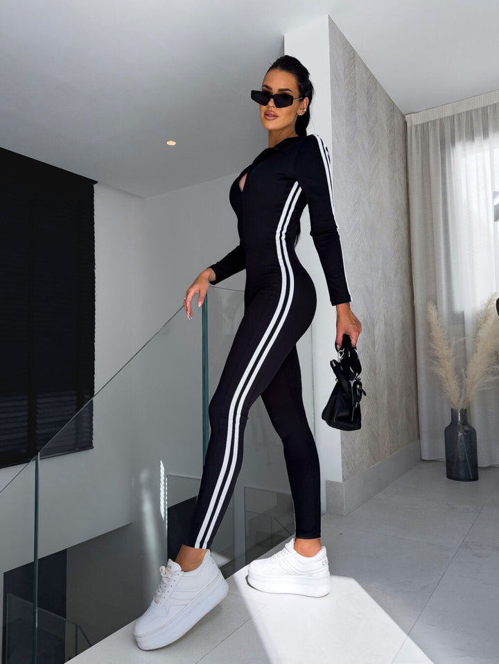 Amra | Fashionable and Comfortable Jumpsuit