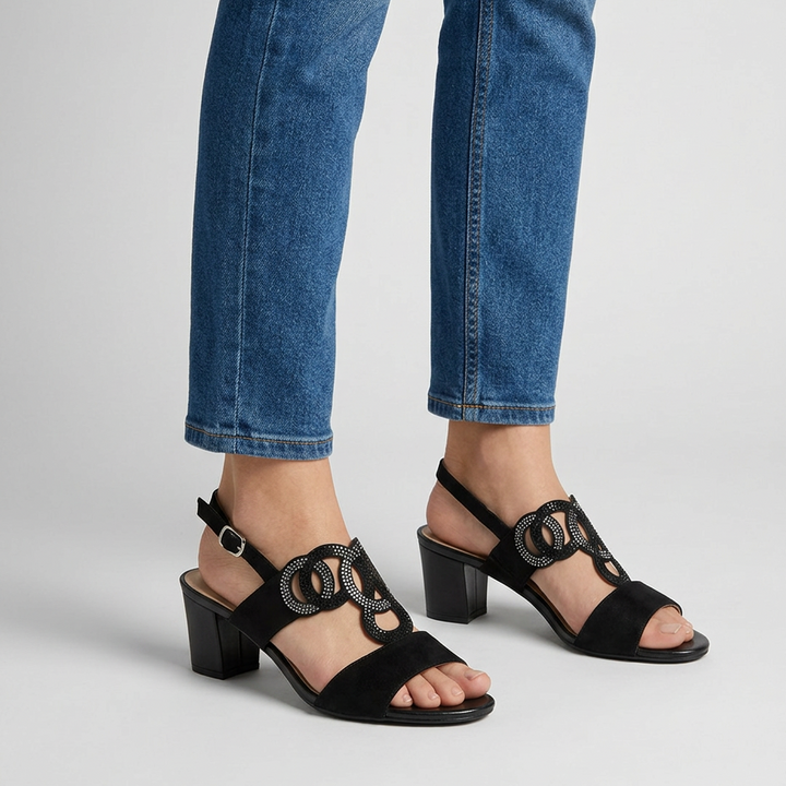 Gea - Comfortable women's sandal with heel