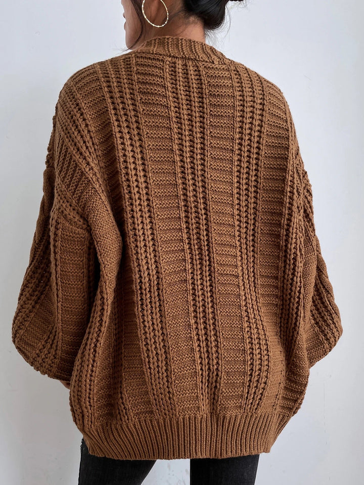 Aleia | Oversized Chunky Cable Knit Cardigan