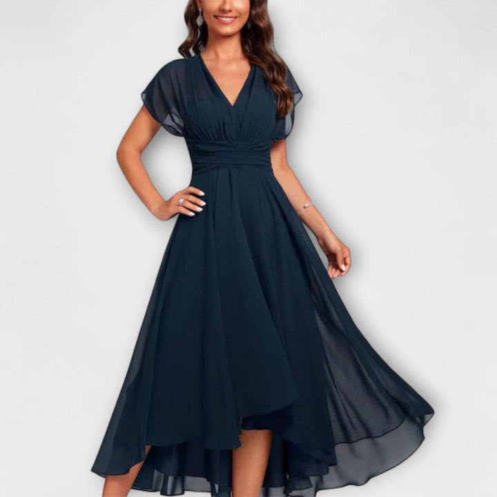 Juneth | Flowing V-Neck Maxi Dress