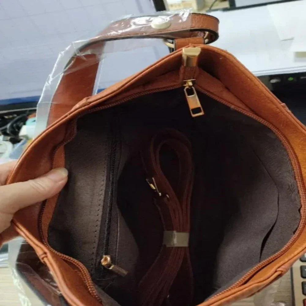 Jack Faelan | Georgia’s Timeless Elegance Vintage Shoulder Bag