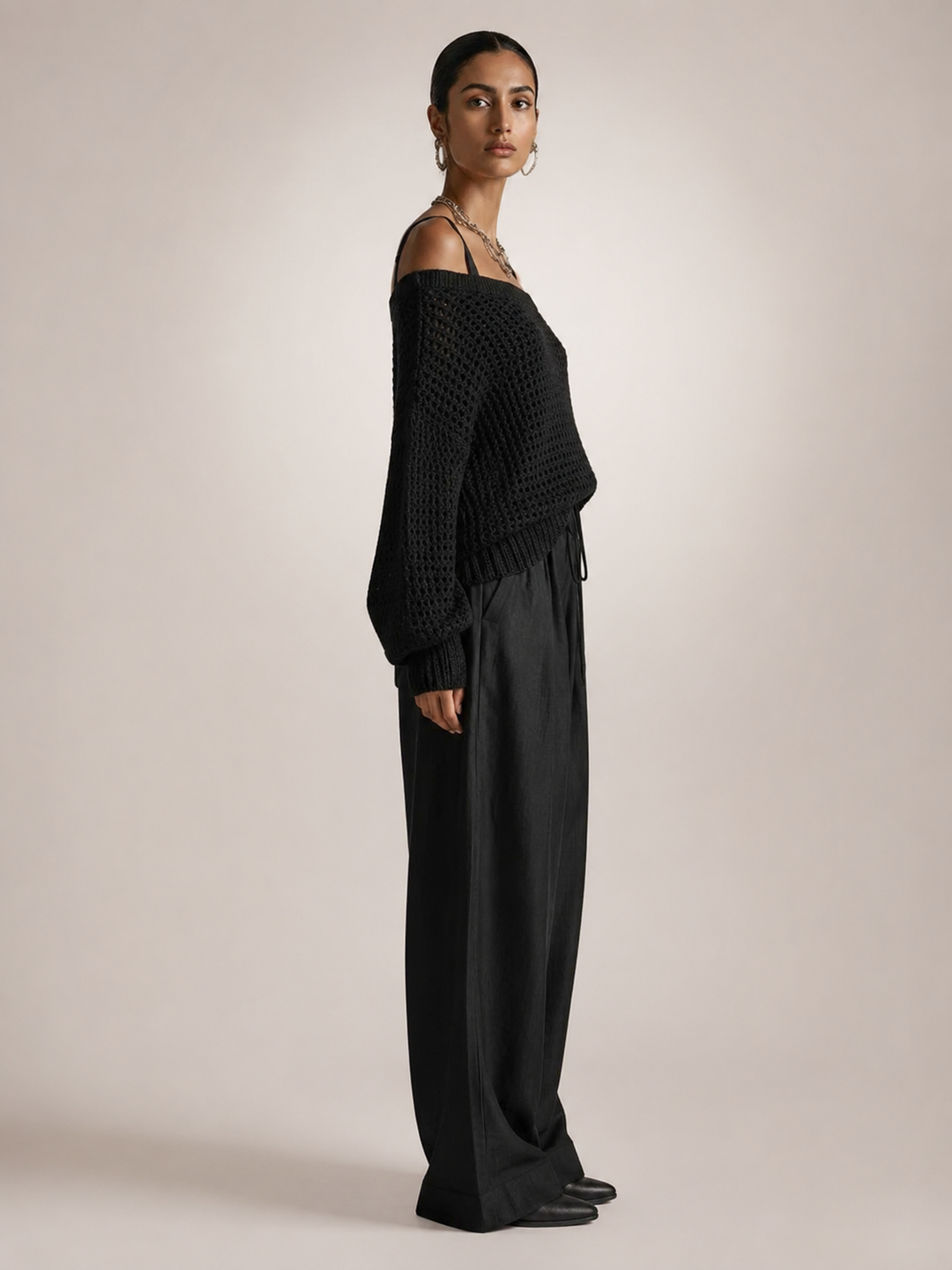 Herta | Off-Shoulder Two-Piece Set with Wide Pants