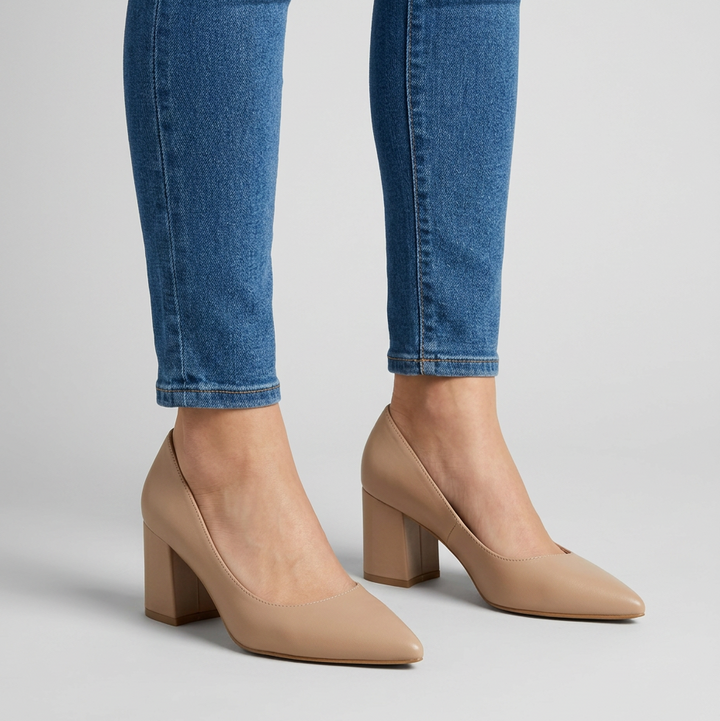 Deva - Comfortable Women's Pumps