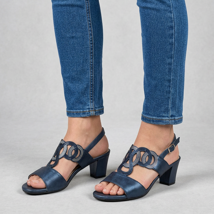Gea - Comfortable women's sandal with heel