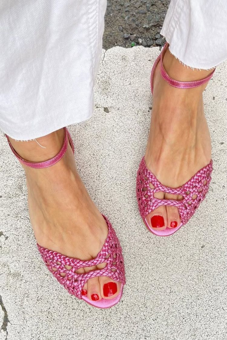 Isadora Woven Golden Sandals Comfort