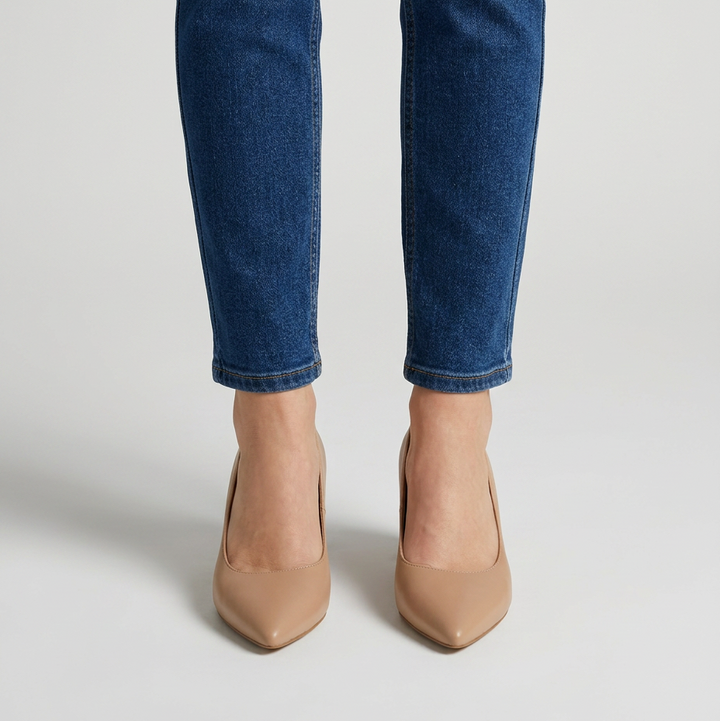 Deva - Comfortable Women's Pumps