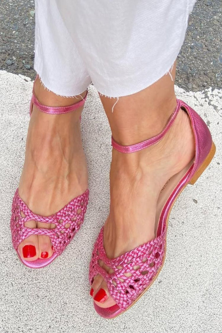 Isadora Woven Golden Sandals Comfort