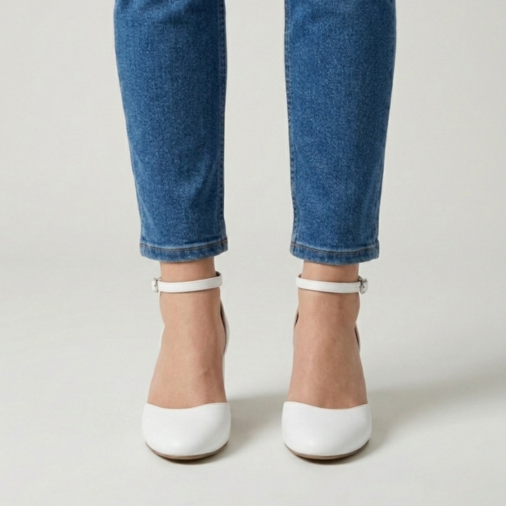 Alaya - Comfortable Women's Décolleté
