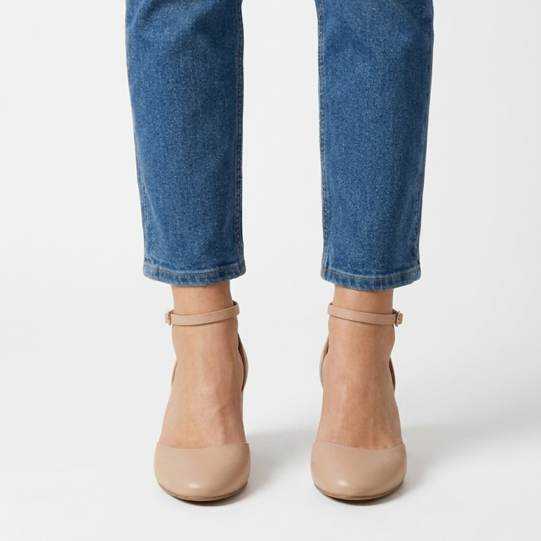 Alaya - Comfortable Women's Décolleté