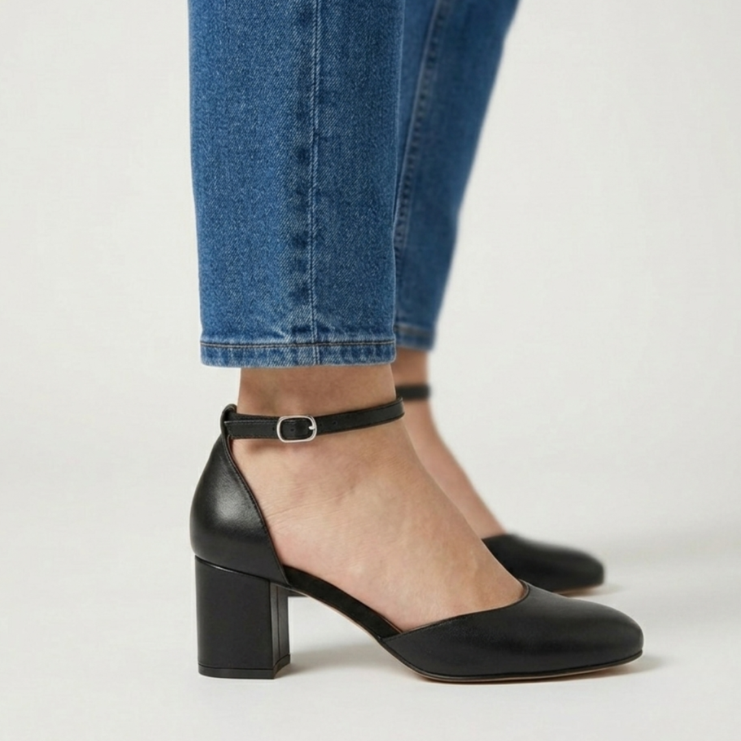 Alaya - Comfortable Women's Décolleté