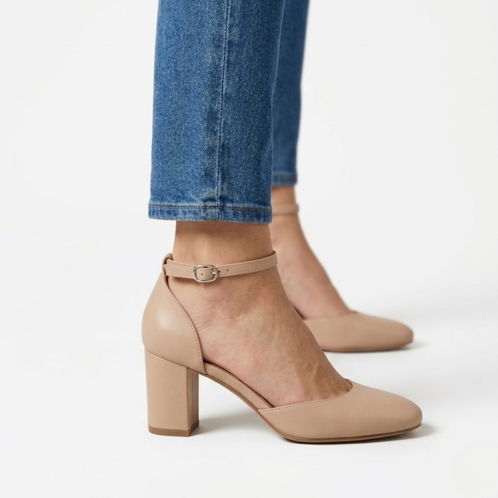 Alaya - Comfortable Women's Décolleté