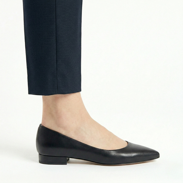 Diva - Comfortable Décolleté for Women