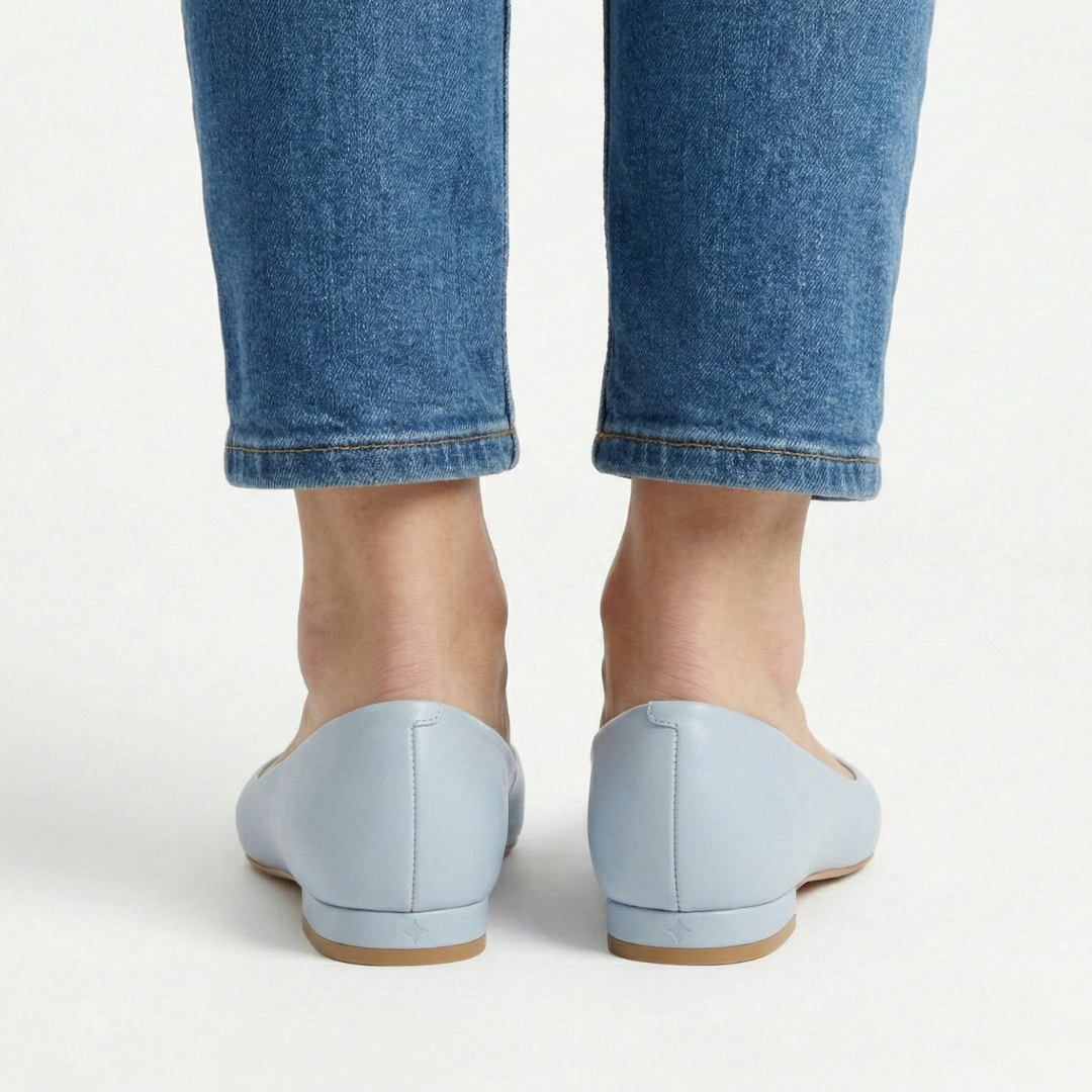Diva - Comfortable Décolleté for Women