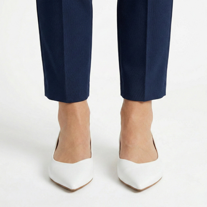 Diva - Comfortable Décolleté for Women