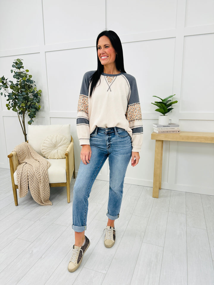 Gwendolin™ | Mid Rise Classic Style Plus Size Washed Denim