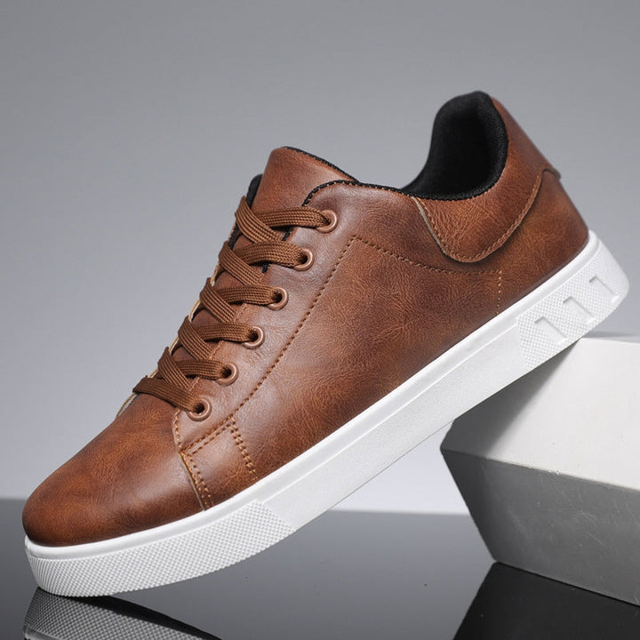 Liam | Classic Leather Sneakers