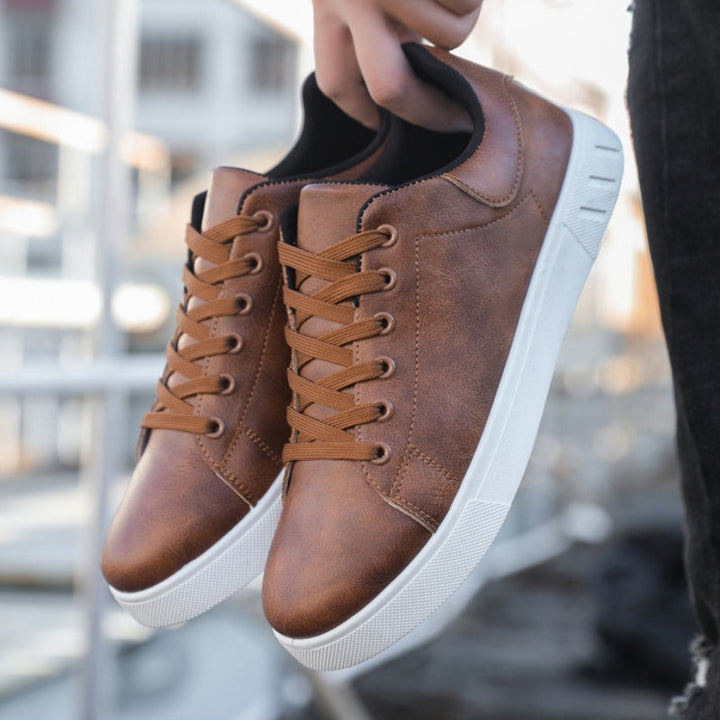 Liam | Classic Leather Sneakers
