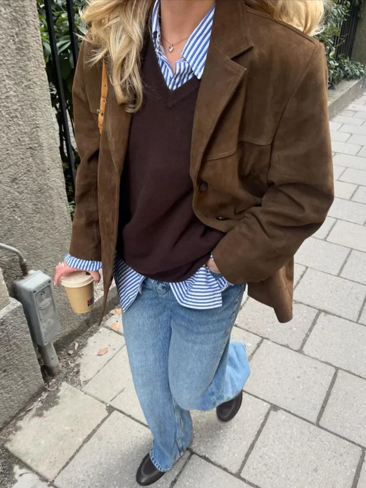 Elizabeth™ | Flap Pocket High Street Brown Jacket