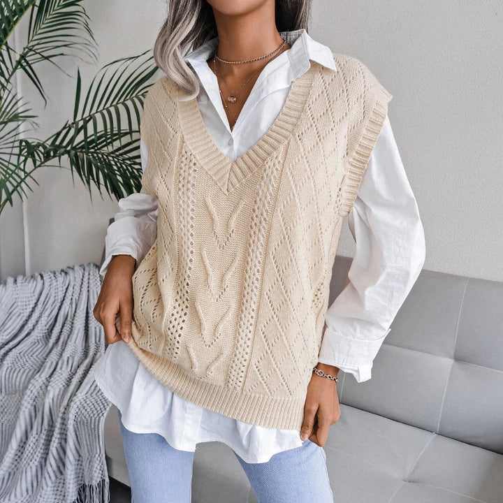 Maris | Chic Sleeveless Pullover