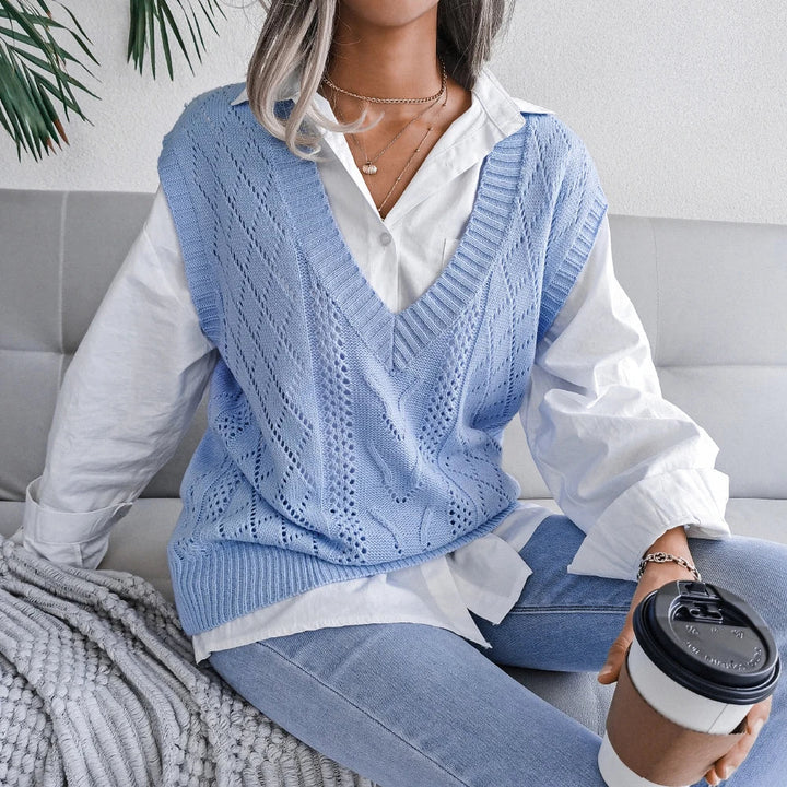 Maris | Chic Sleeveless Pullover