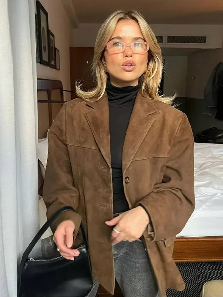 Elizabeth™ | Flap Pocket High Street Brown Jacket