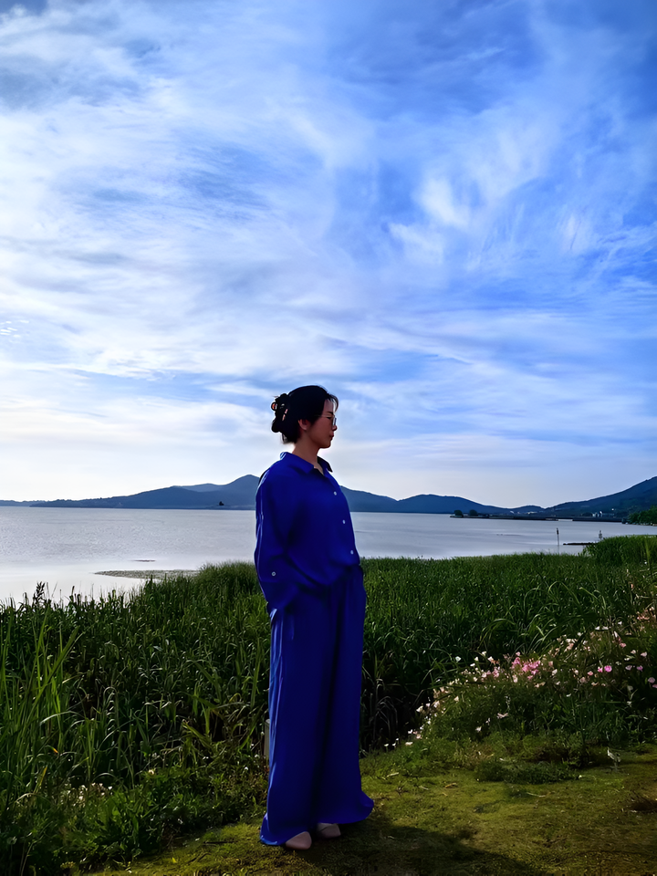 Meiko | Elegant Shirt Suit with Sophisticated Style