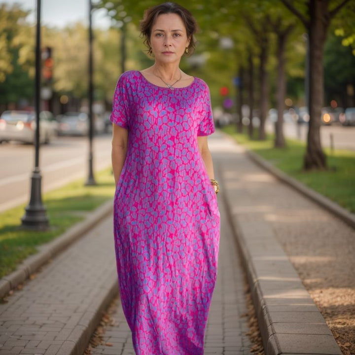 Unaí | Stylish  Dress with Vibrant Print