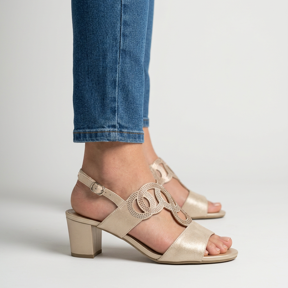 Gea - Comfortable women's sandal with heel