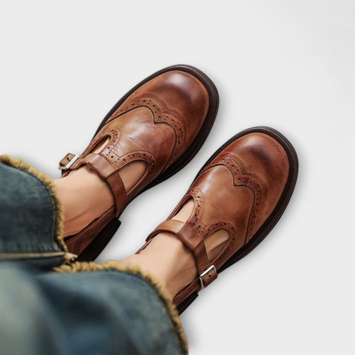 Amari | Classic T-strap leather shoes
